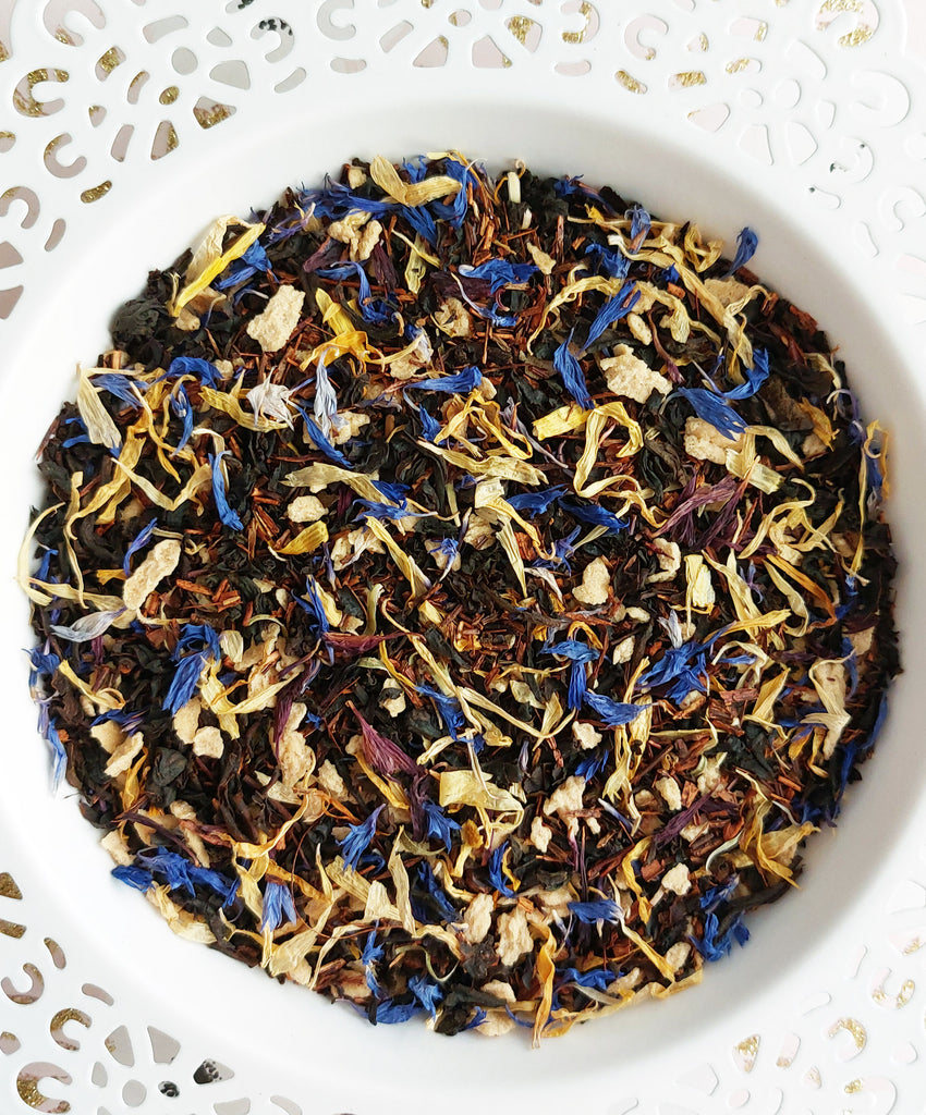Earl Grey Caramel Cannelé (Black & Rooibos Tea)